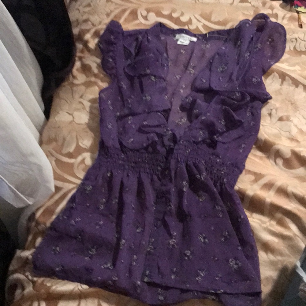 purple blouse